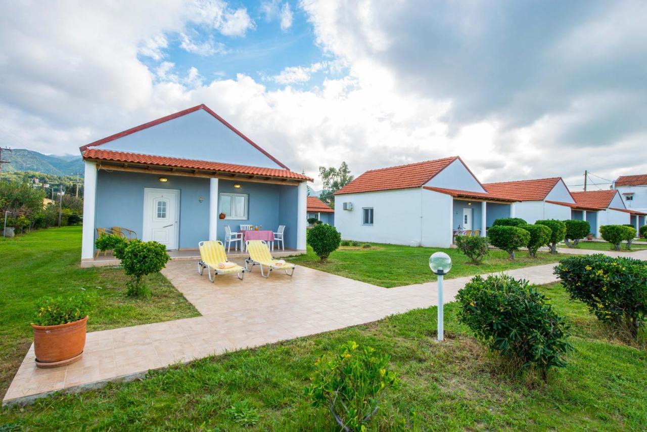 Beachside Acharavi Corfu דירה אצ'ארבי