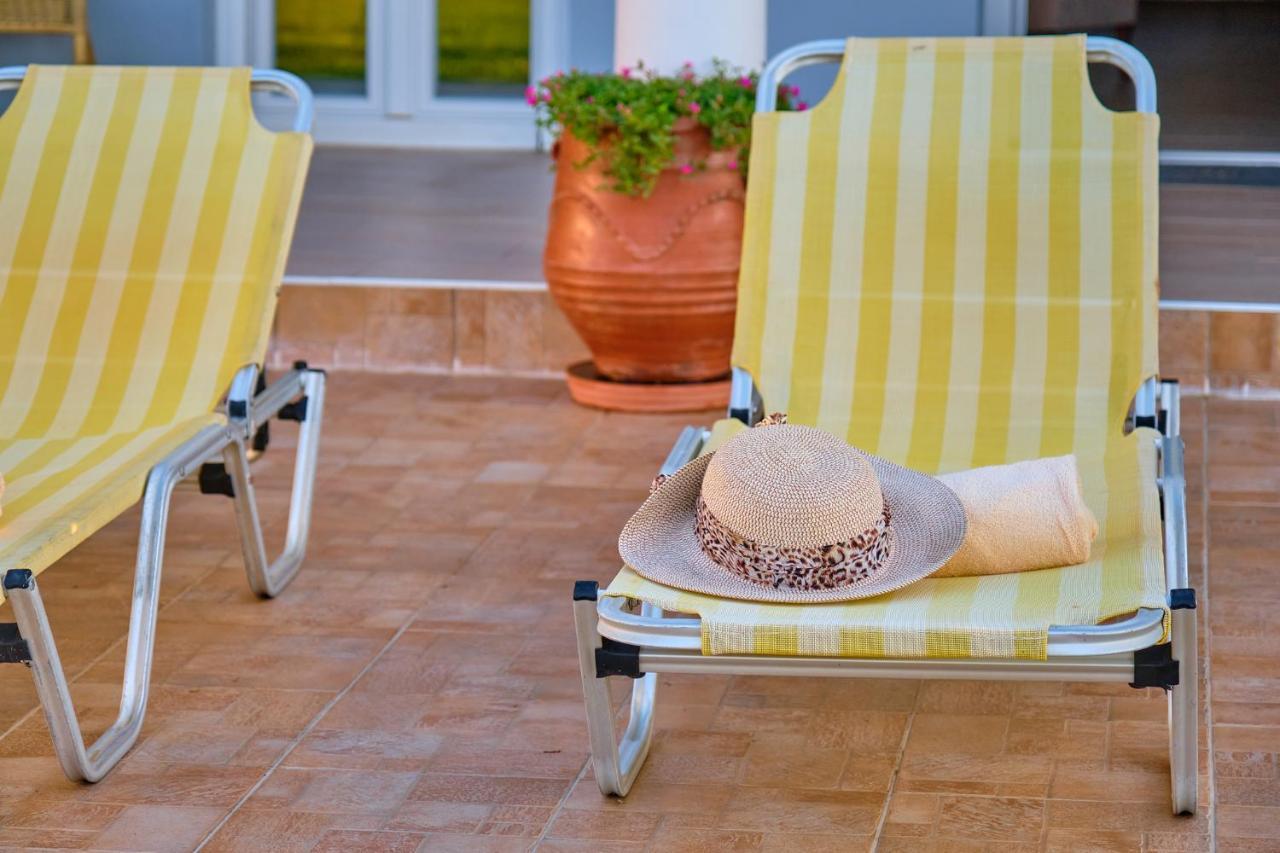 Beachside Acharavi Corfu * אצ'ארבי