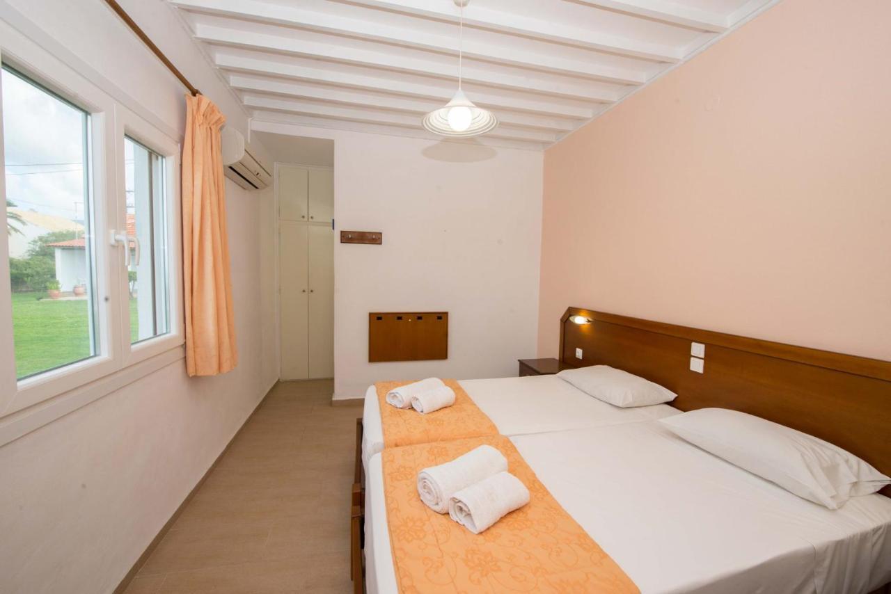 Beachside Acharavi Corfu דירה *